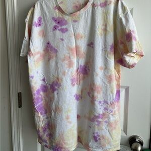 Tye dye shirt.purple, peach & yellow